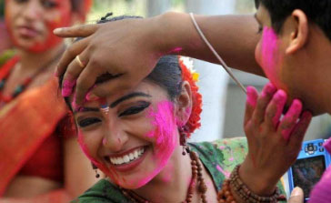 Holi in Kolkata: How the City of Joy Celebrates the Festival of Colours