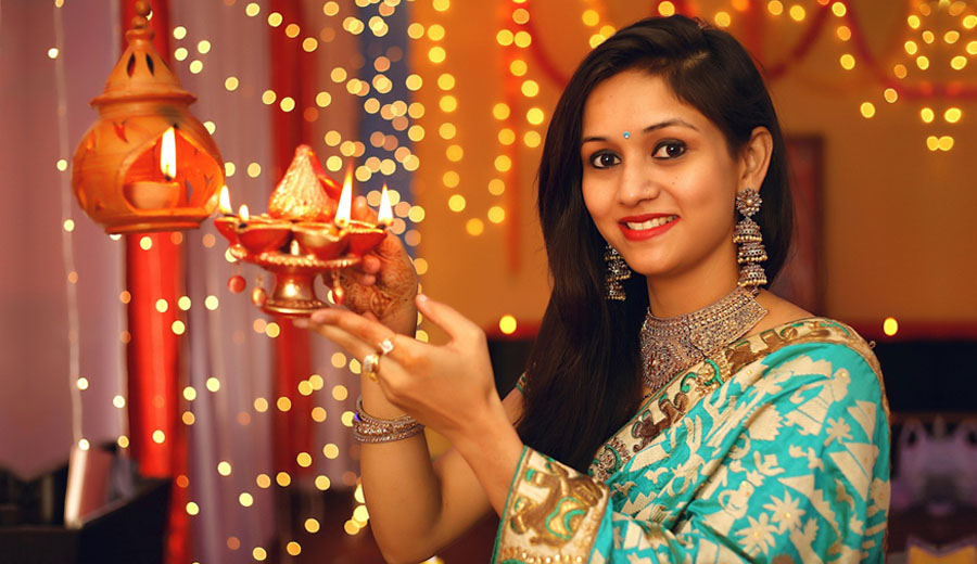 Diwali in Kolkata’s Gated Communities: When Strangers Become Family
